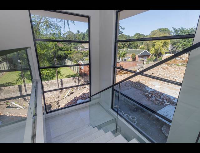 3 BEDROOM DUPLEX FOR SALE IN WESTVILLE